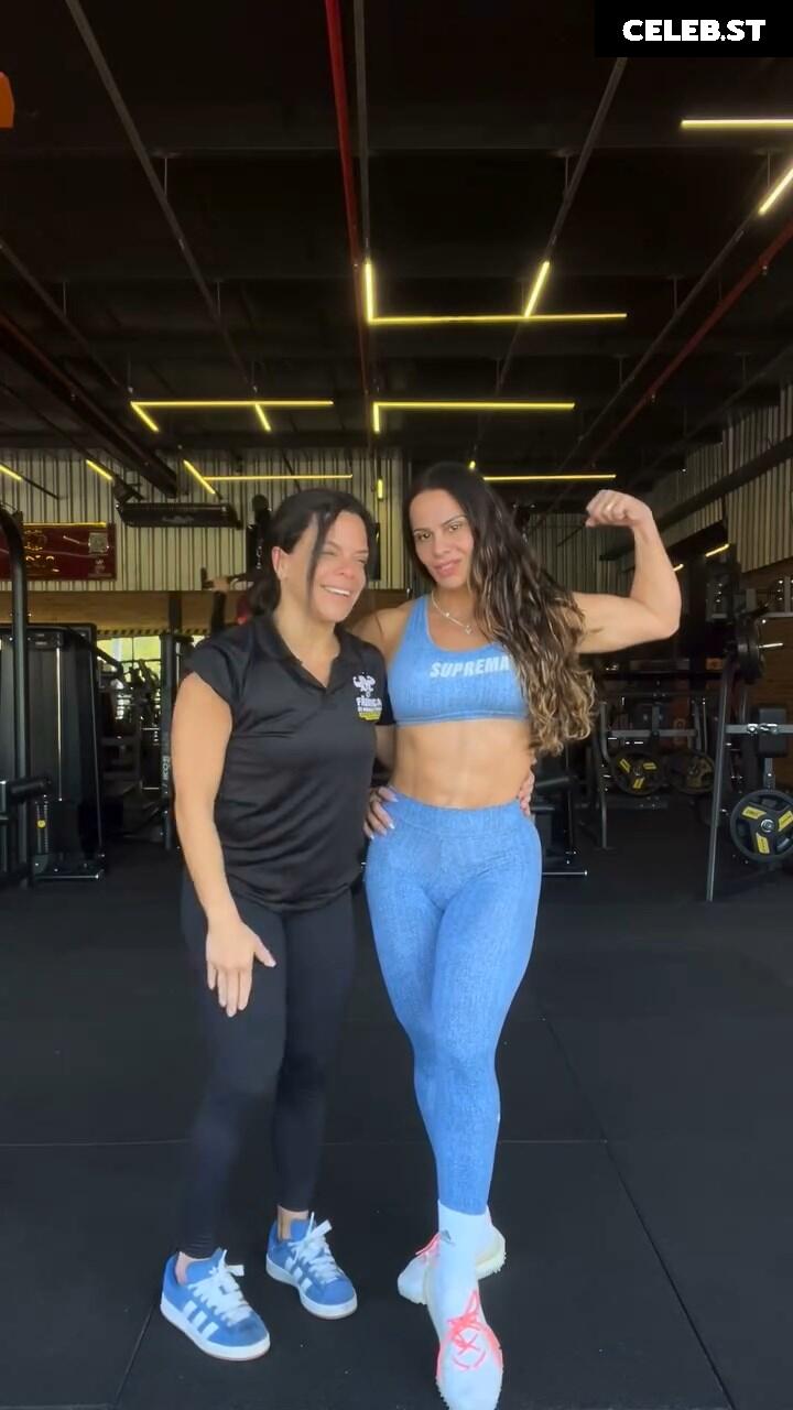 Viviane Araujo Image 10711104