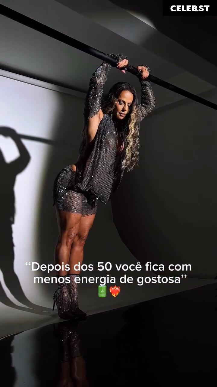 Viviane Araujo Image 10711075