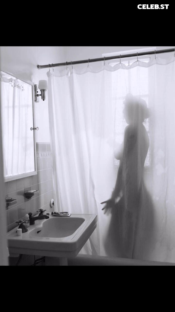 Luana Piovani Image 10710055