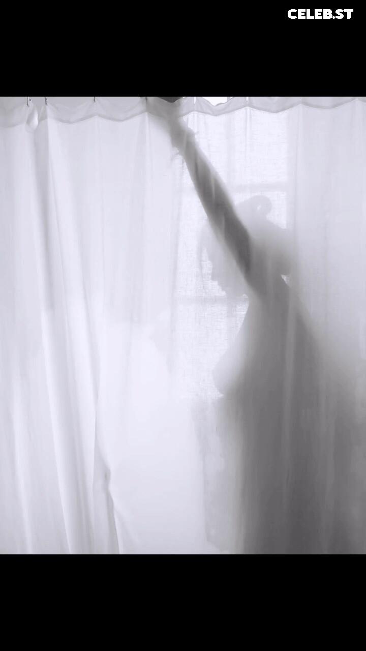 Luana Piovani Image 10710054