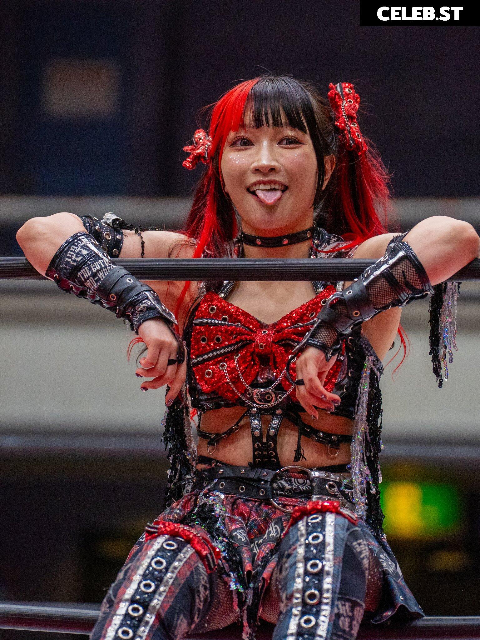 Maki Itoh Image 10713753