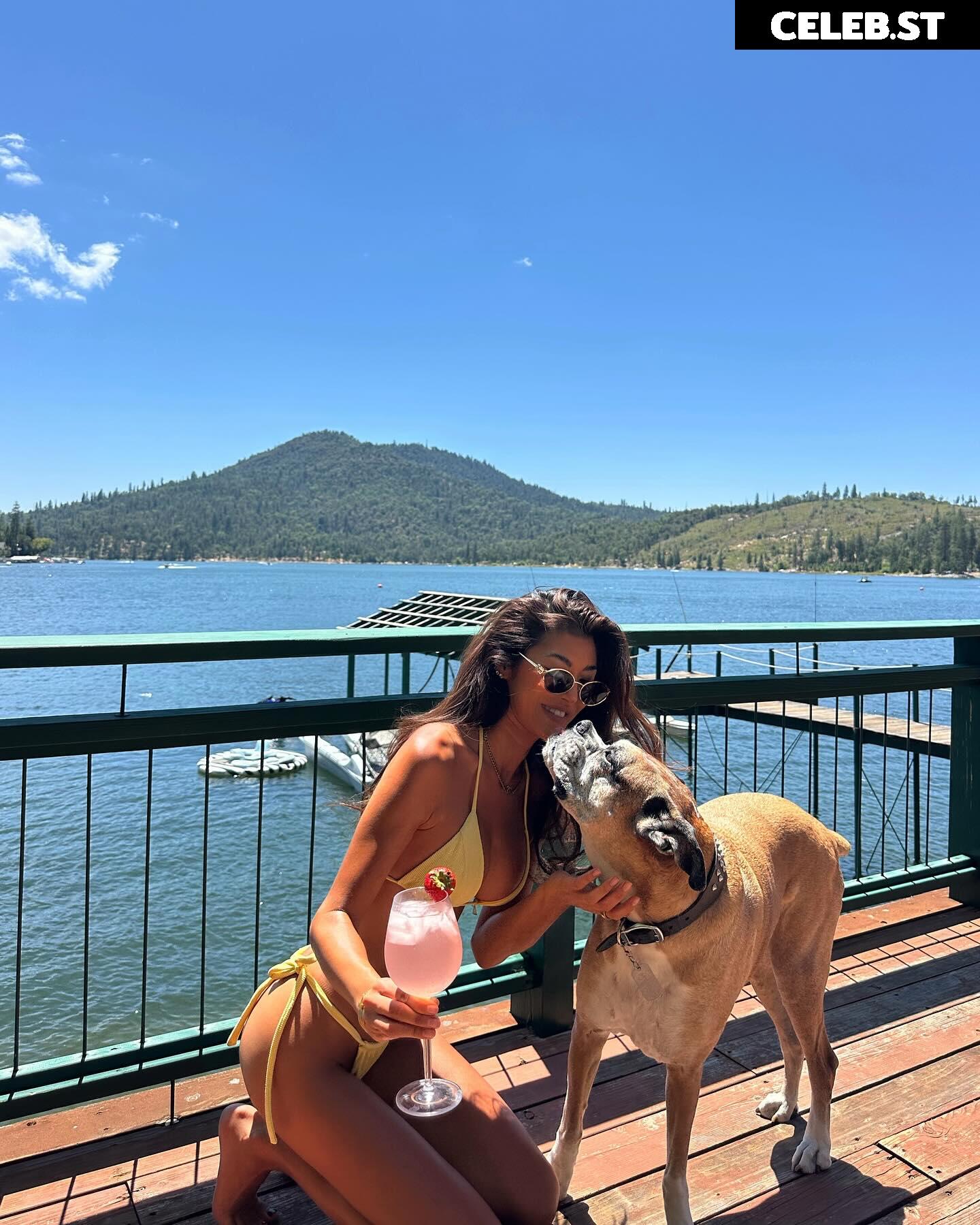 Jenn Lee / Jennifer Lee / jennleezy Image 10713292