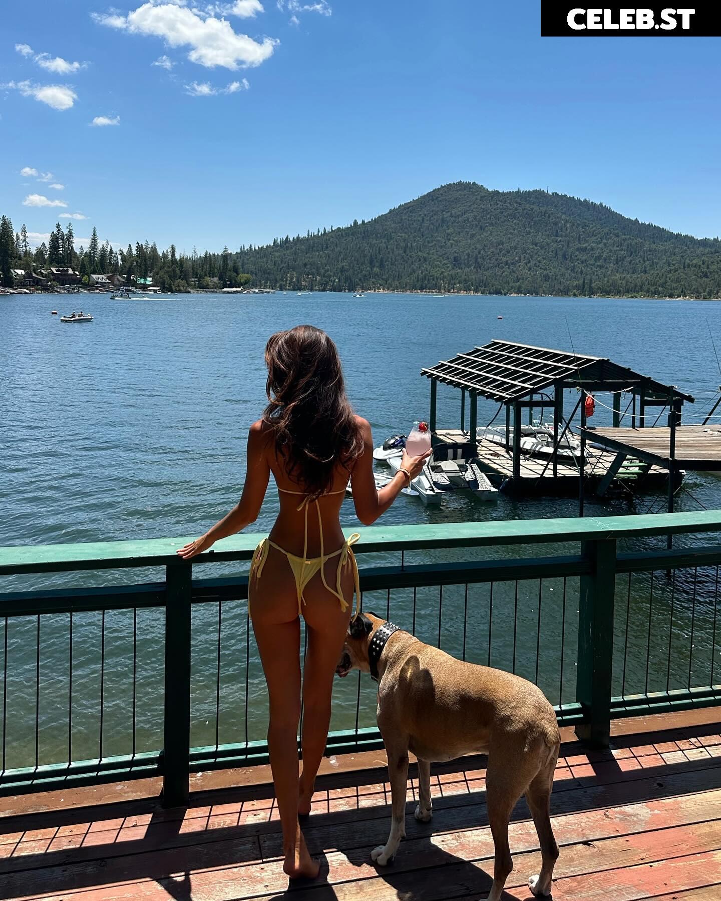 Jenn Lee / Jennifer Lee / jennleezy Image 10713295