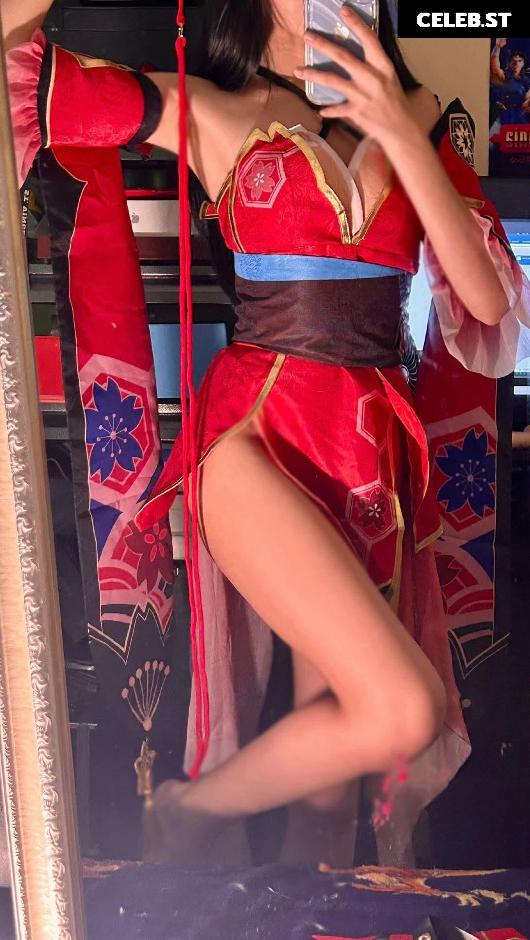 katieee | Kat Wat Image 10719010