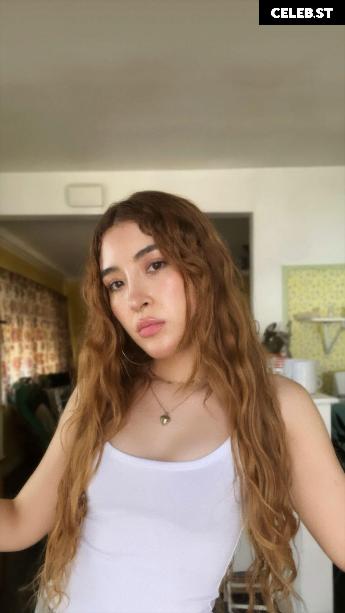 Sylvia Mari-Claire Image 10725361