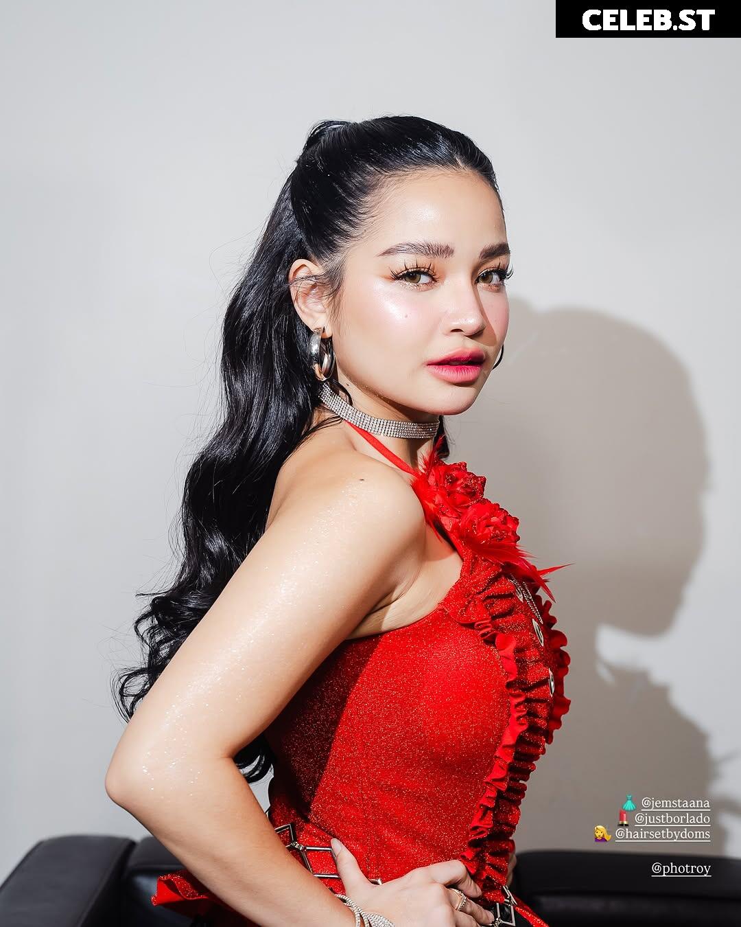 Xyriel Manabat / xyrielmanabat_ Image 10725374