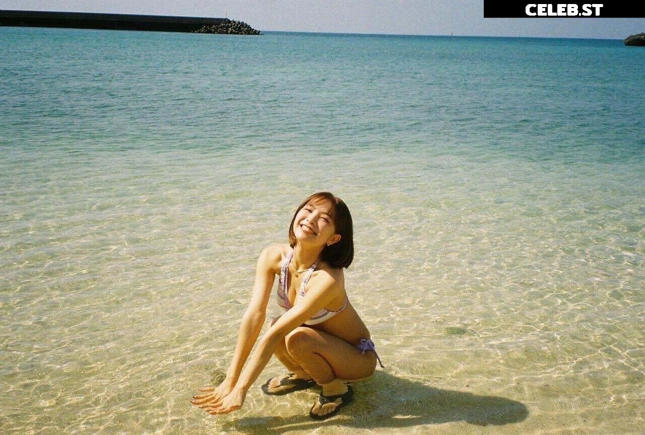 Rio Teramoto (Japanese Gravure Idol) Image 10727810