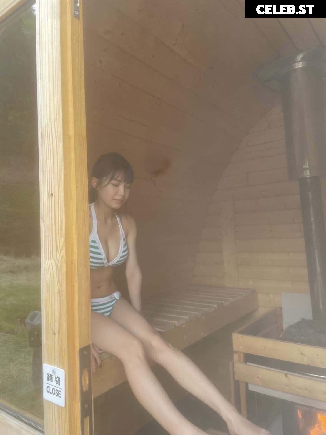 Rio Teramoto (Japanese Gravure Idol) Image 10727782