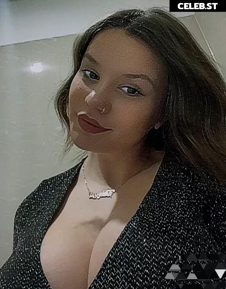 Mariya Oleksiyenko / mariya_oesyk Image 10721800