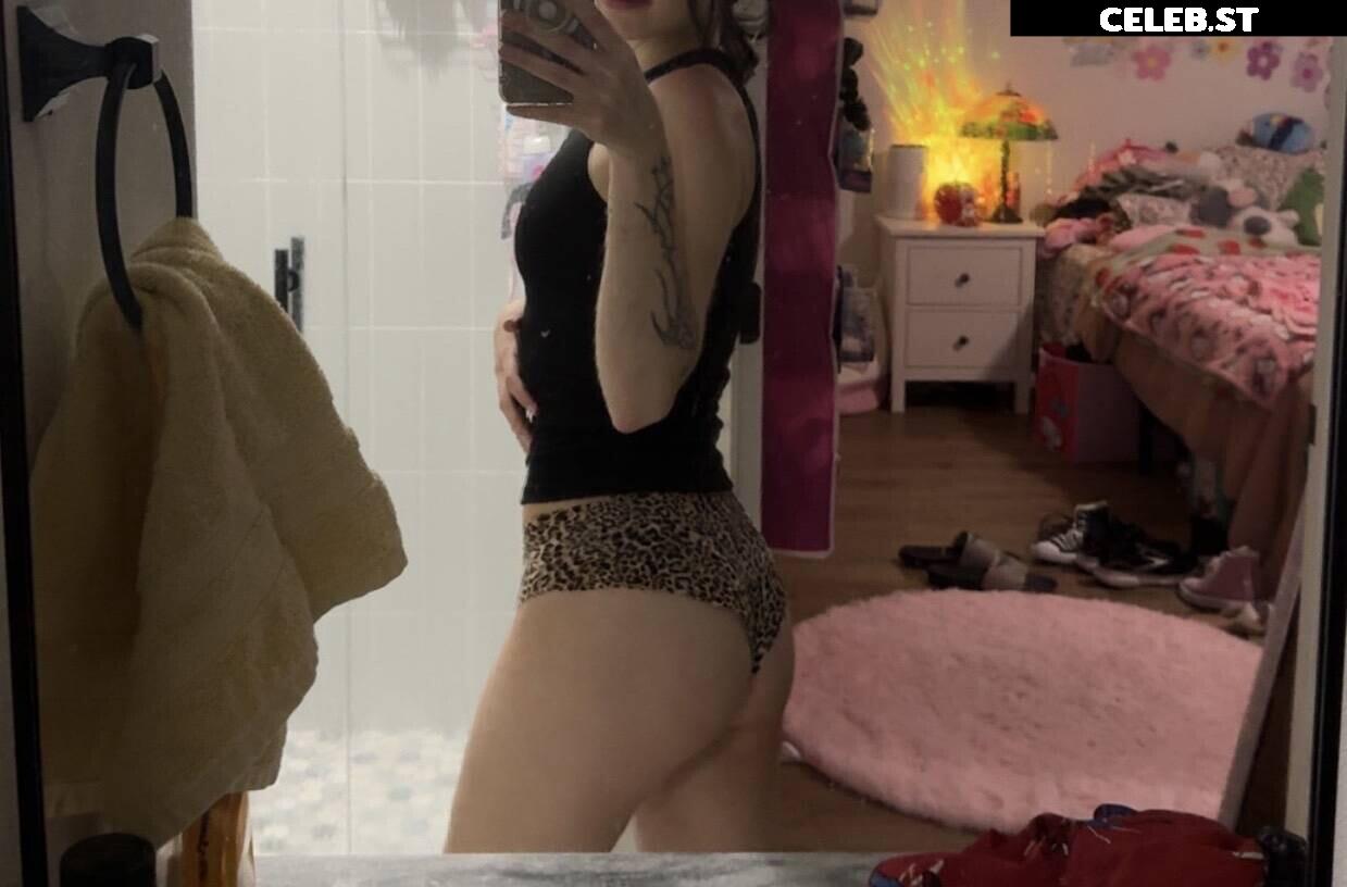 beebee ASMR Image 10739863