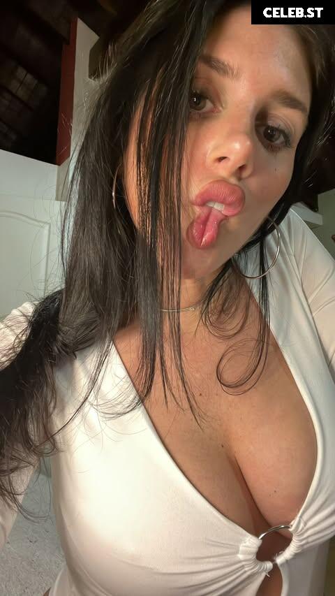 Uramber / Latinixox / Urcuteisa / CestMoiMoraa / Moritatursi Image 10708027