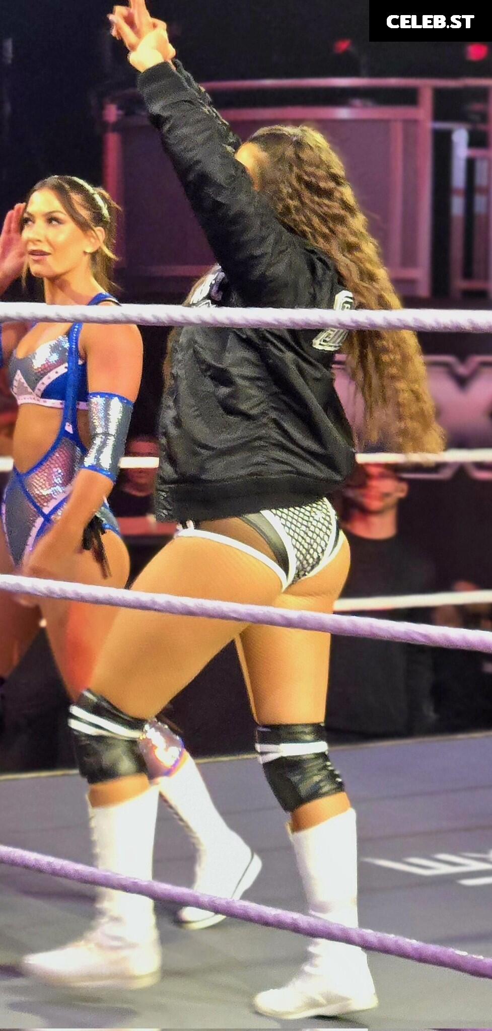 Wren Sinclair / Madi Wrenkowski Image 10708284