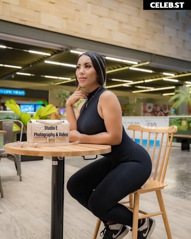 Denisse Naima Image 10703706