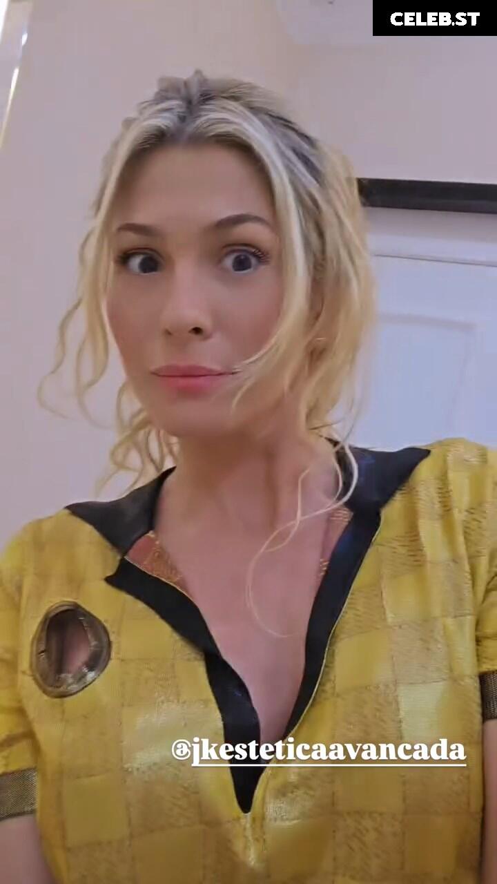 Lívia Andrade Image 10709880