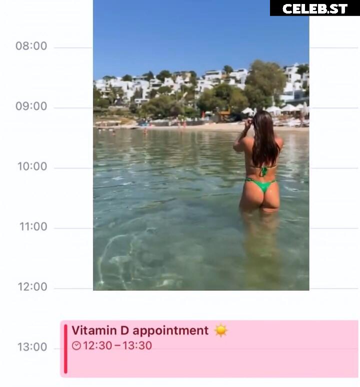 Flávia Alessandra Image 10709586