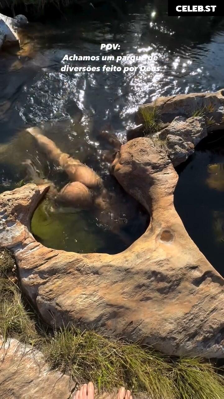 Aline Riscado Image 10709247