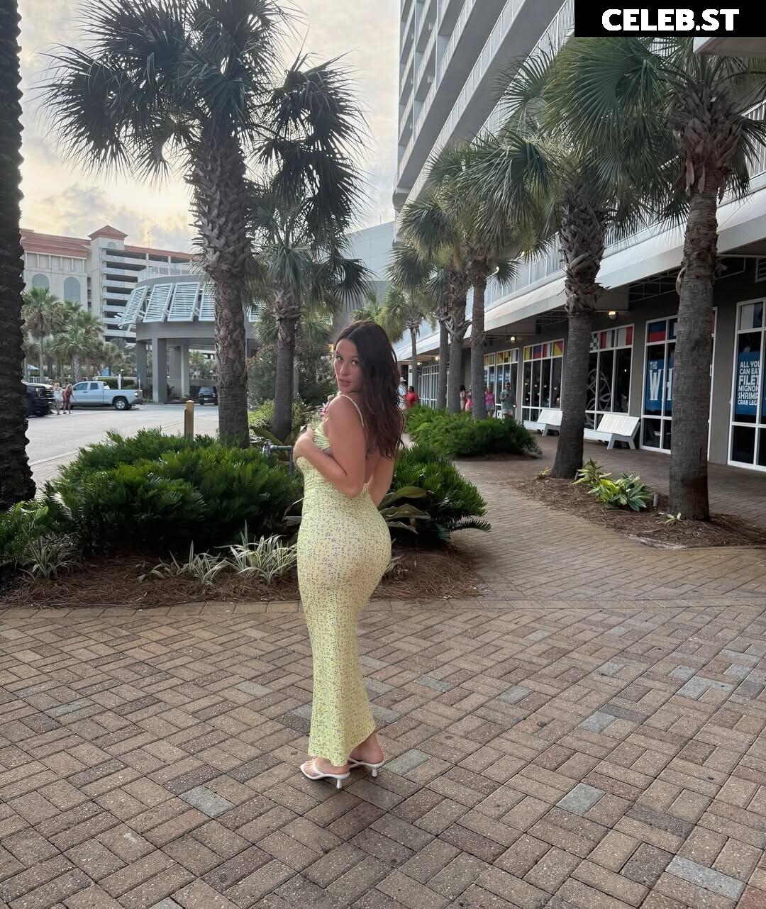 Savannah Saylor / ssavynicolee Image 10798012