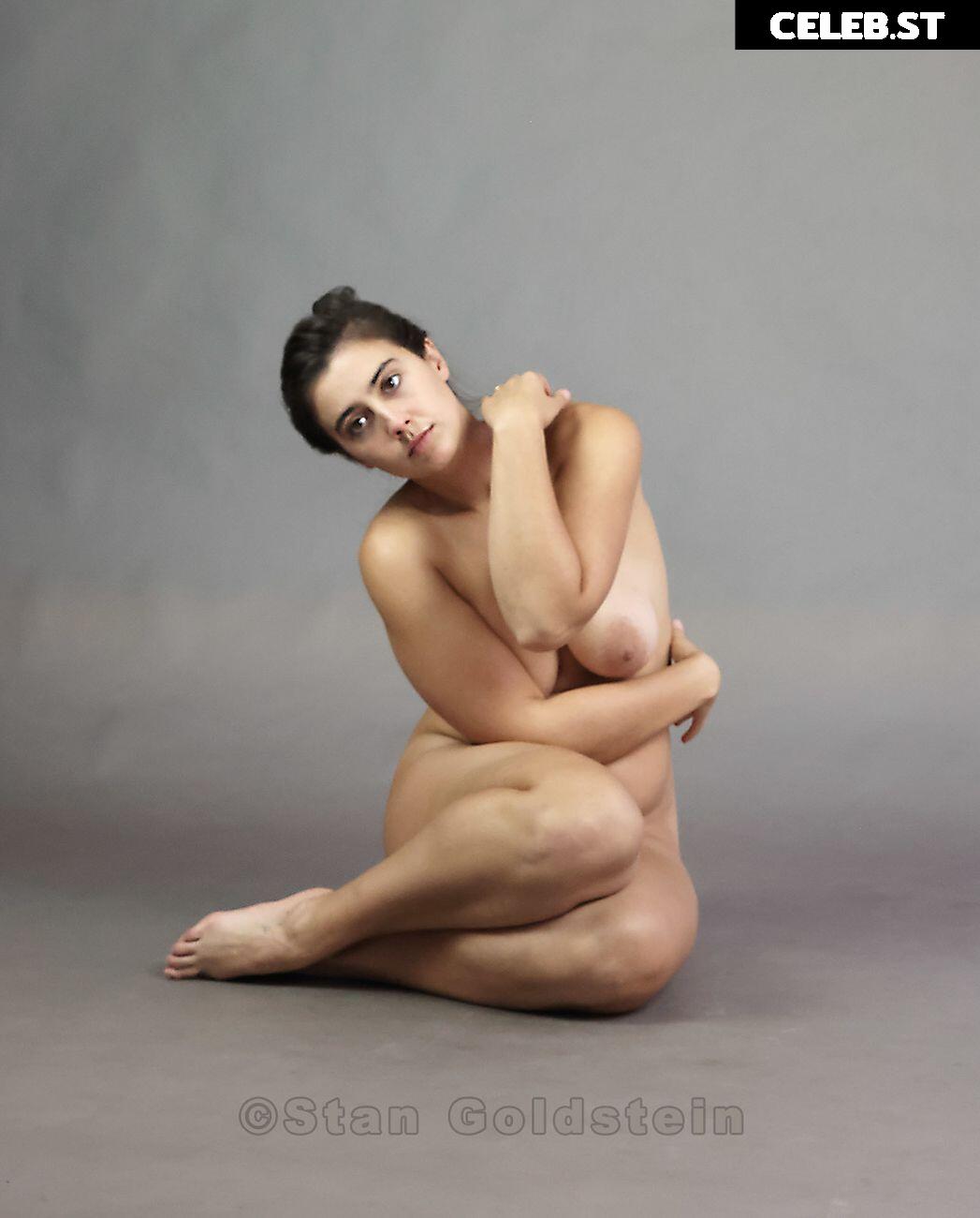 Model Seraphina Image 10795095