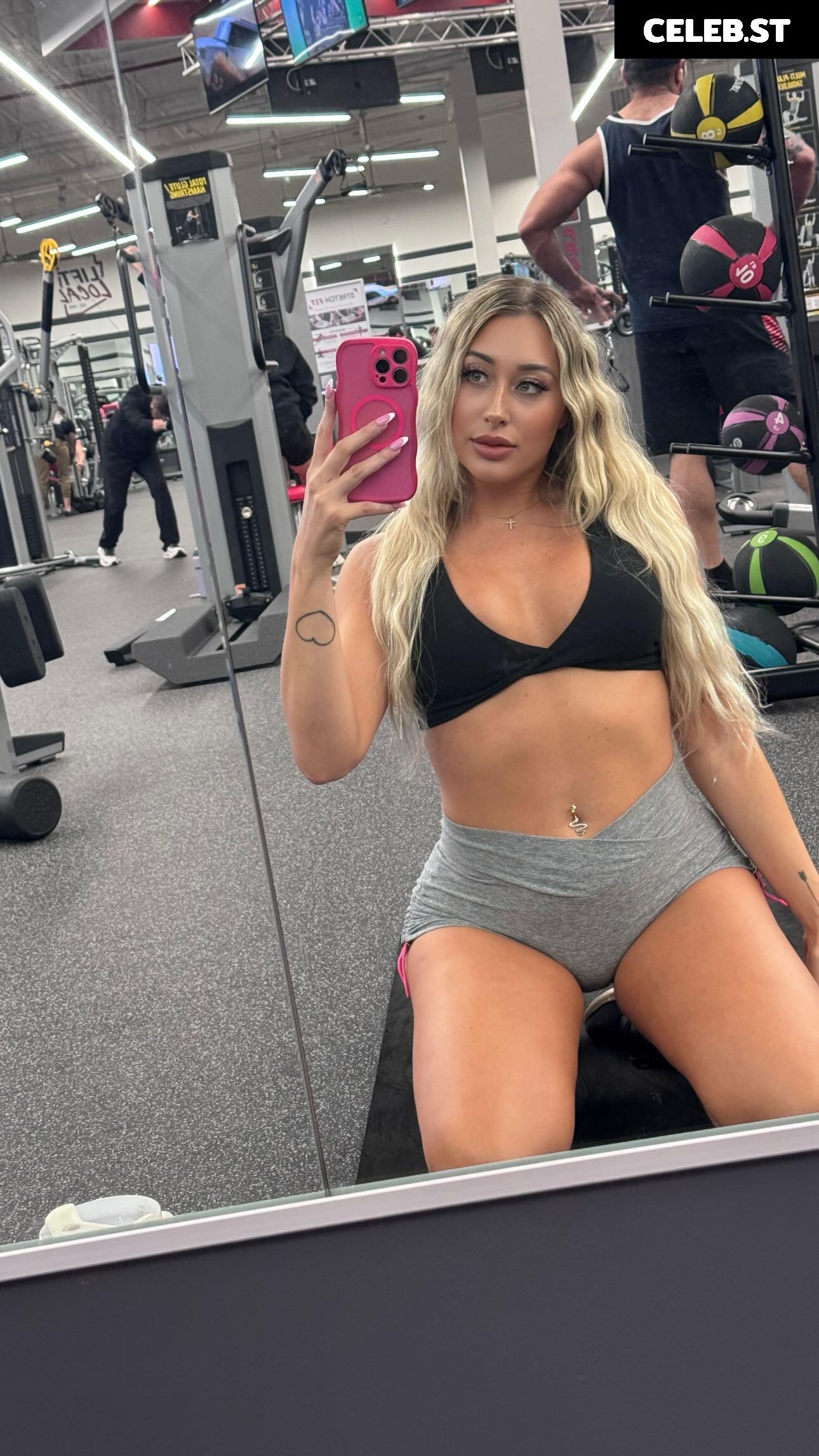 Kelsey Schiel / Fitbarbiekel / Kelsey Taylor / Kelbarbiefit Image 10797859