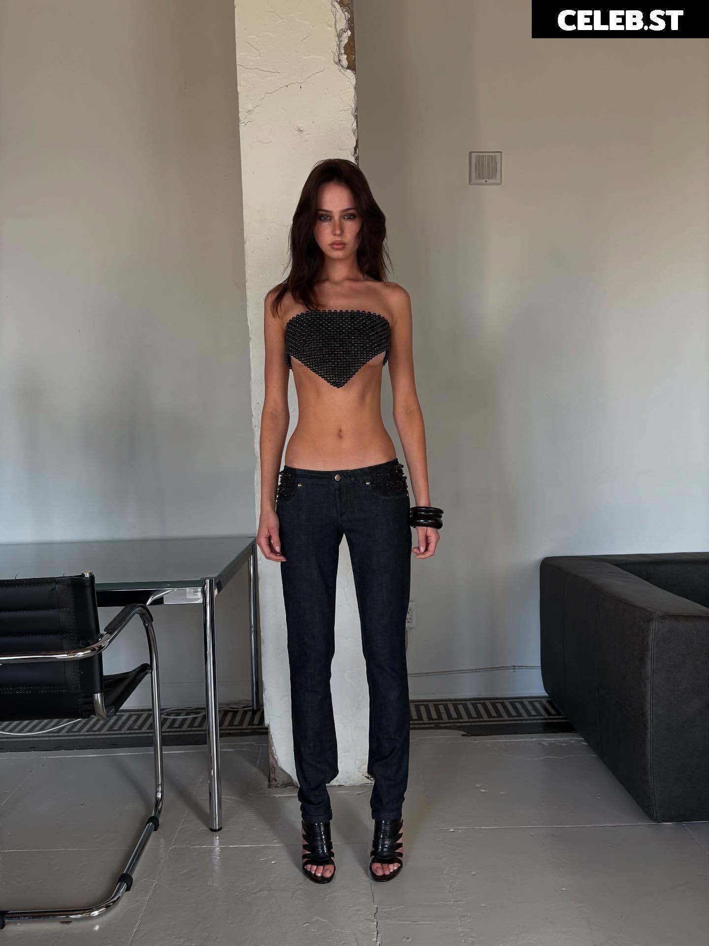 Mazzy Joya / mazzyjoya / petalspliff Image 10797656