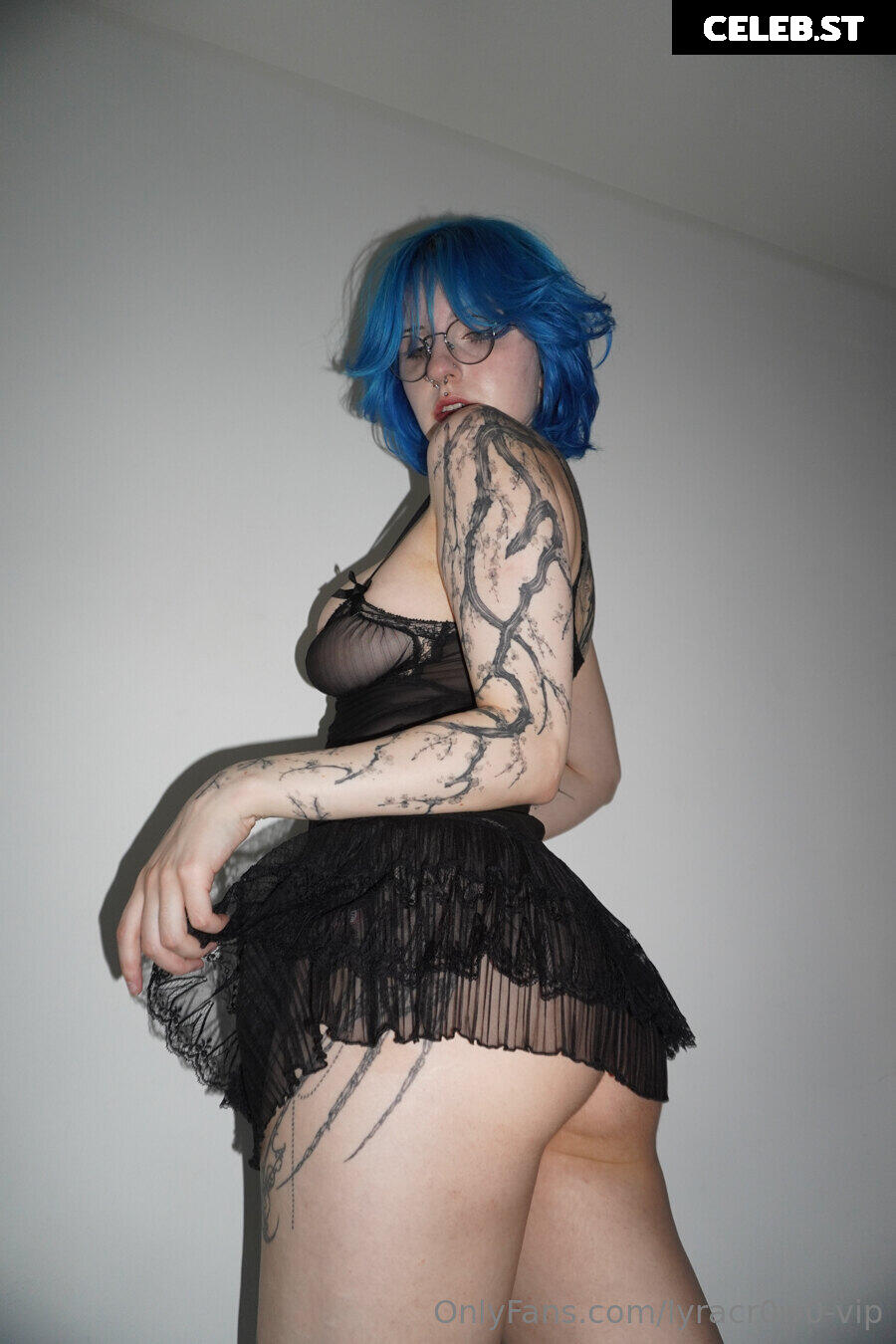 Lyra Crow | lyracr0w0 Image 10792596