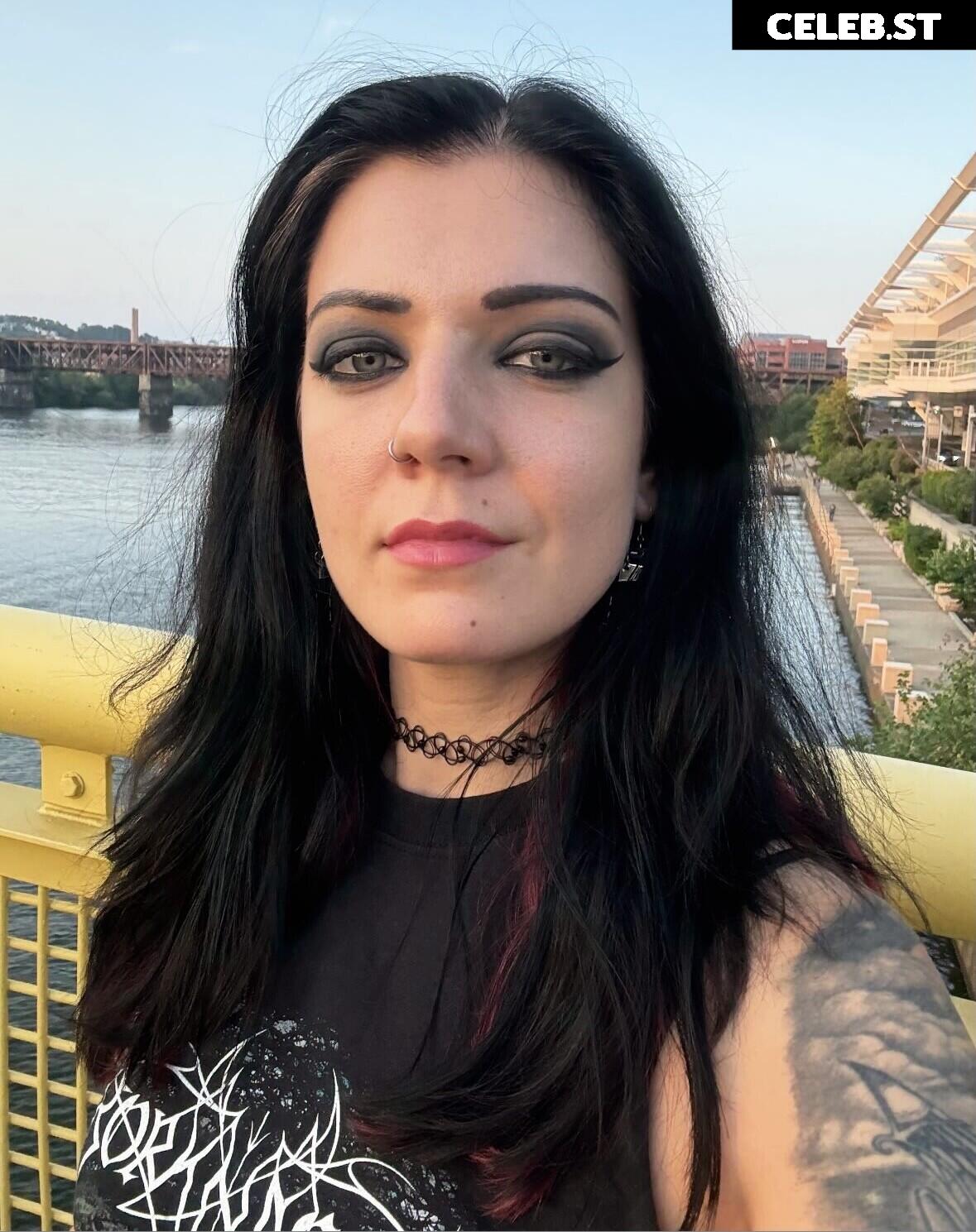 Women of Metal Image 10788780