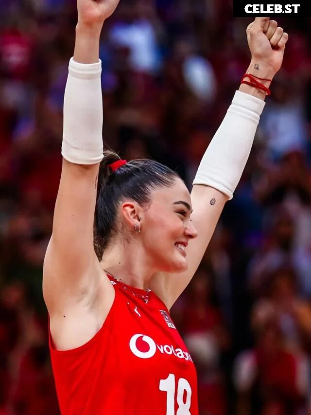 Zehra Güneş Image 10787580
