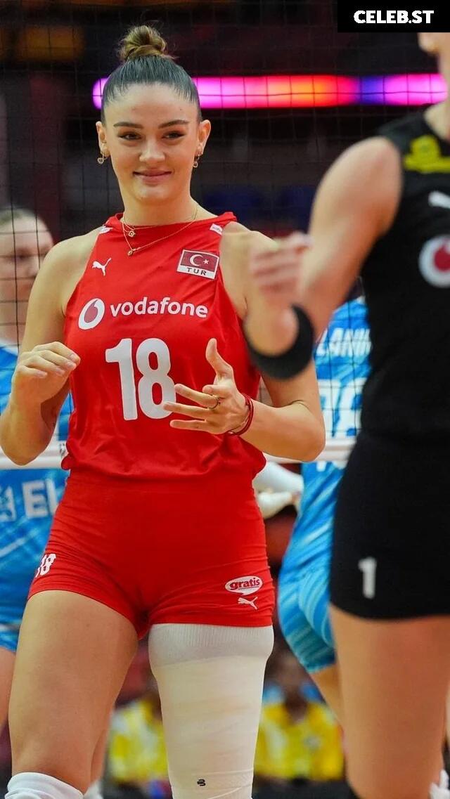 Zehra Güneş Image 10787587