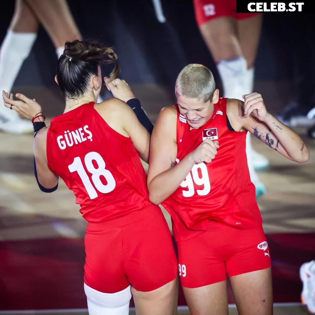 Zehra Güneş Image 10787588