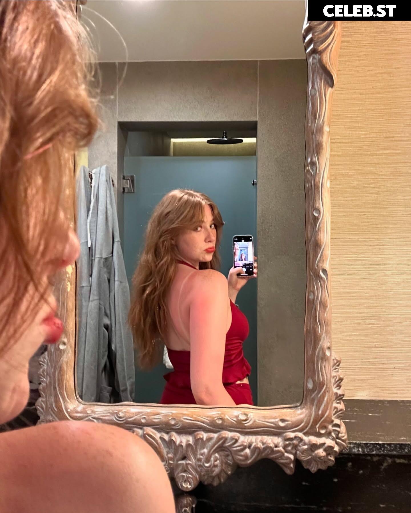Madeline Ford (@madelineaford) Image 10786709