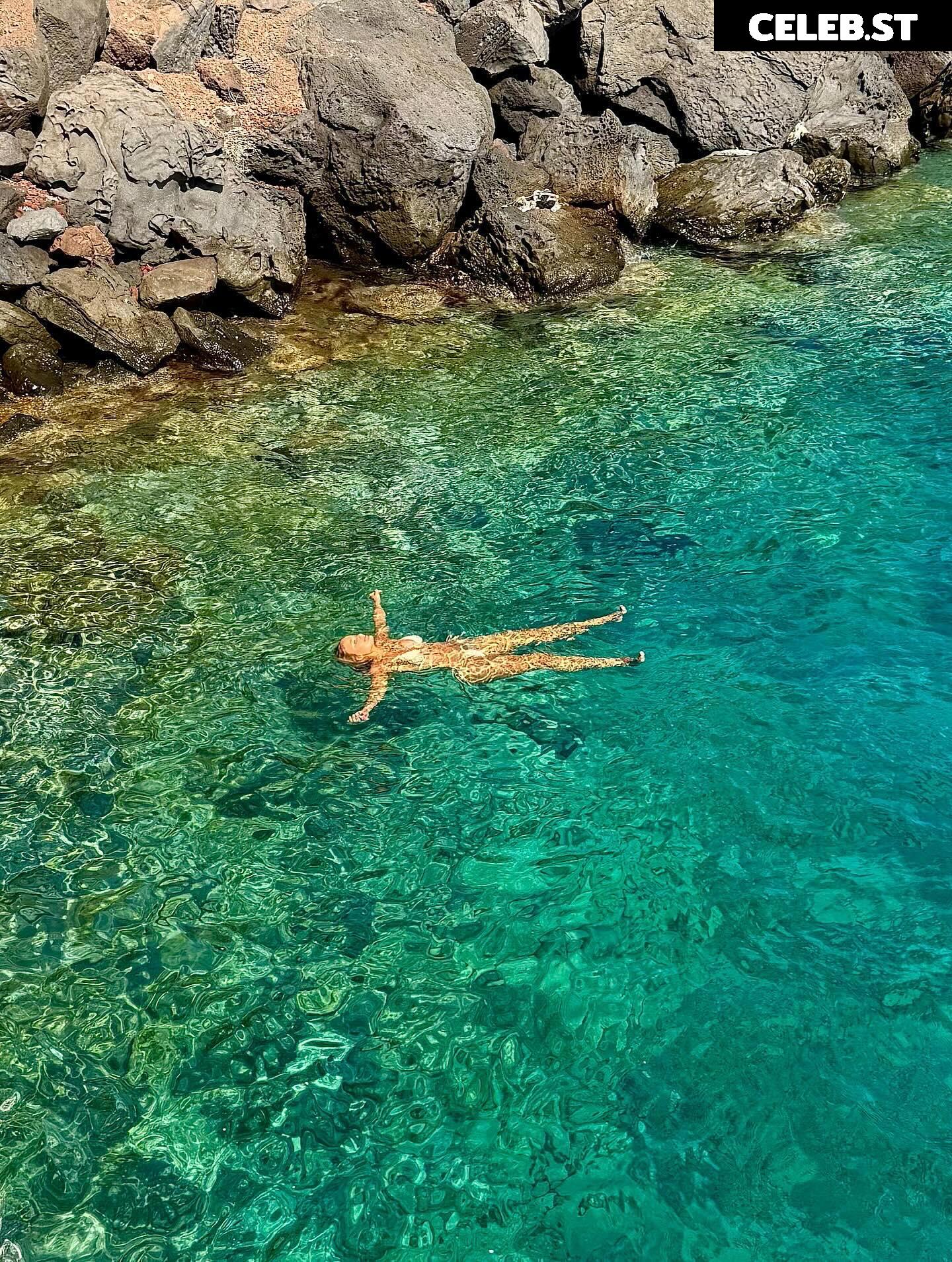 heleneelises/ Helene Elise Strom/ helenees Image 10786213