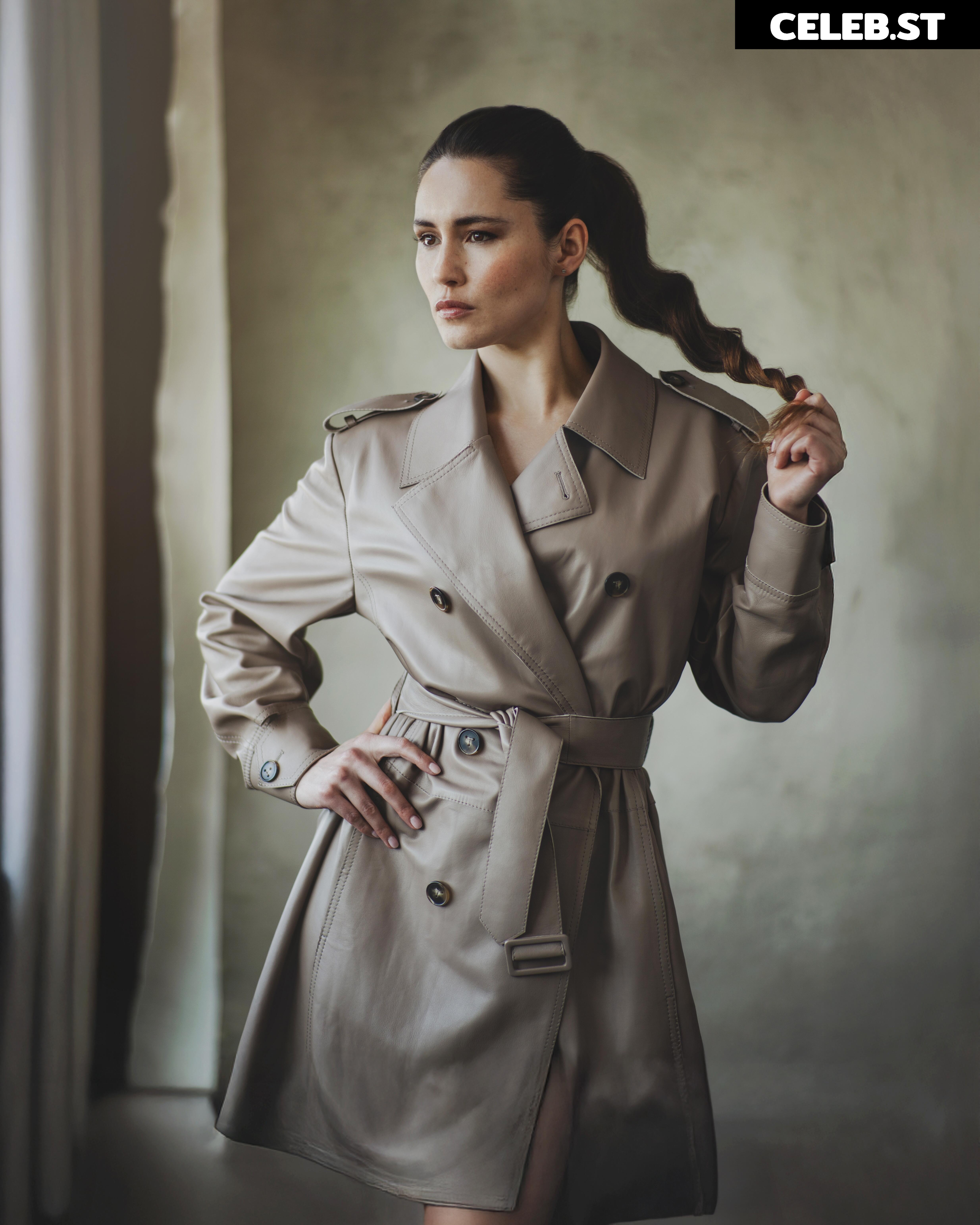 Christina Chong Image 10789176