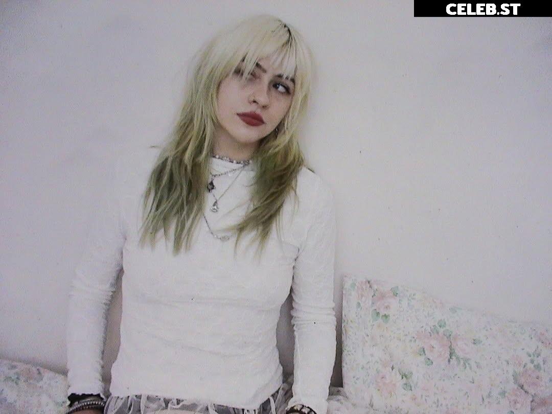 wormsheriff / Olivia O Image 10658970