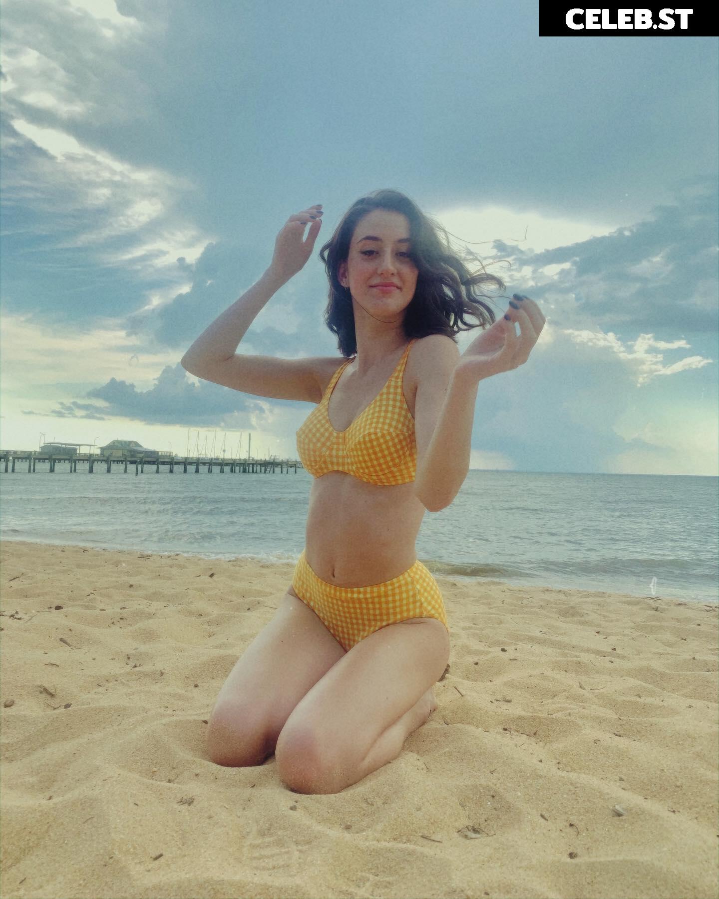 143joannagc Image 10658536