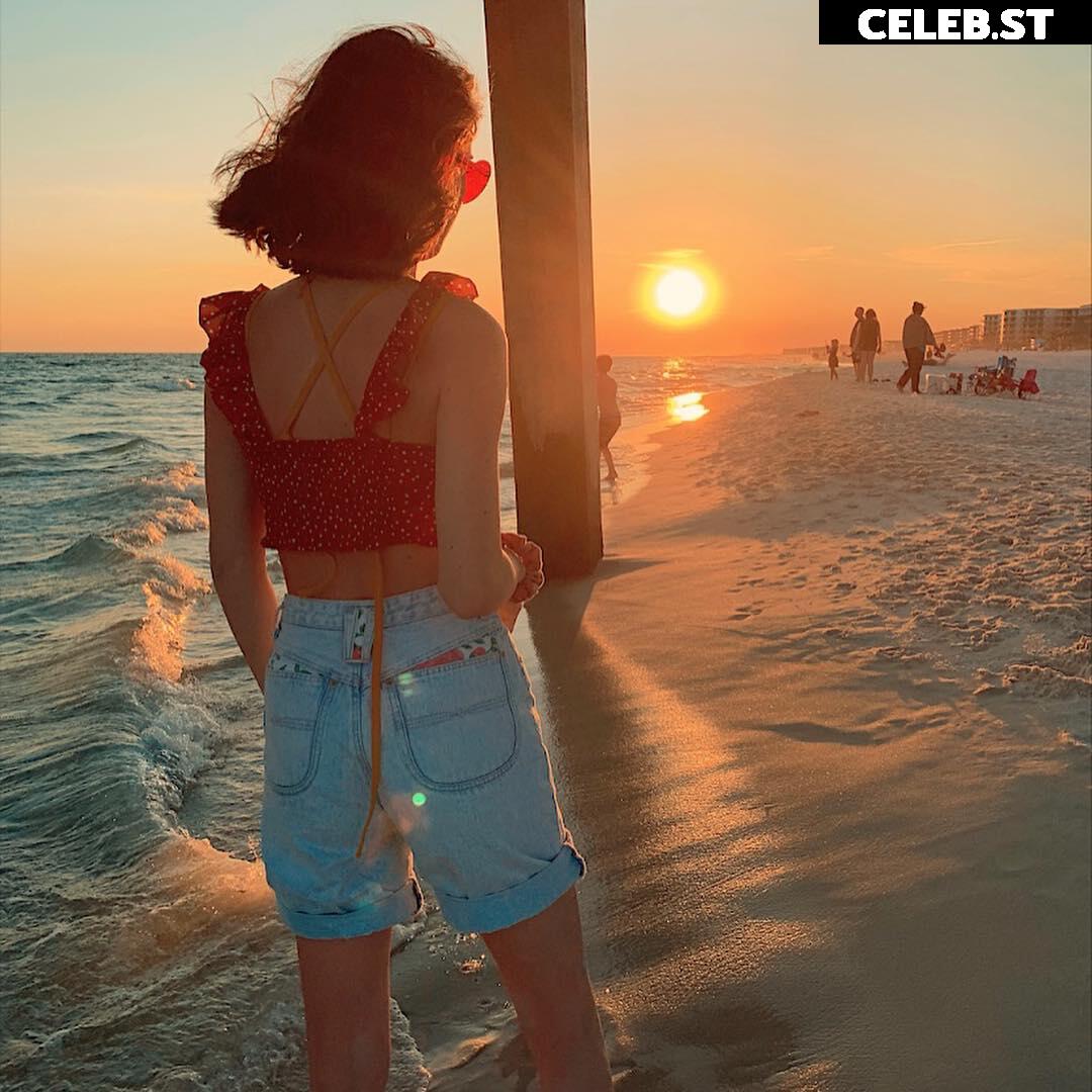 143joannagc Image 10658568