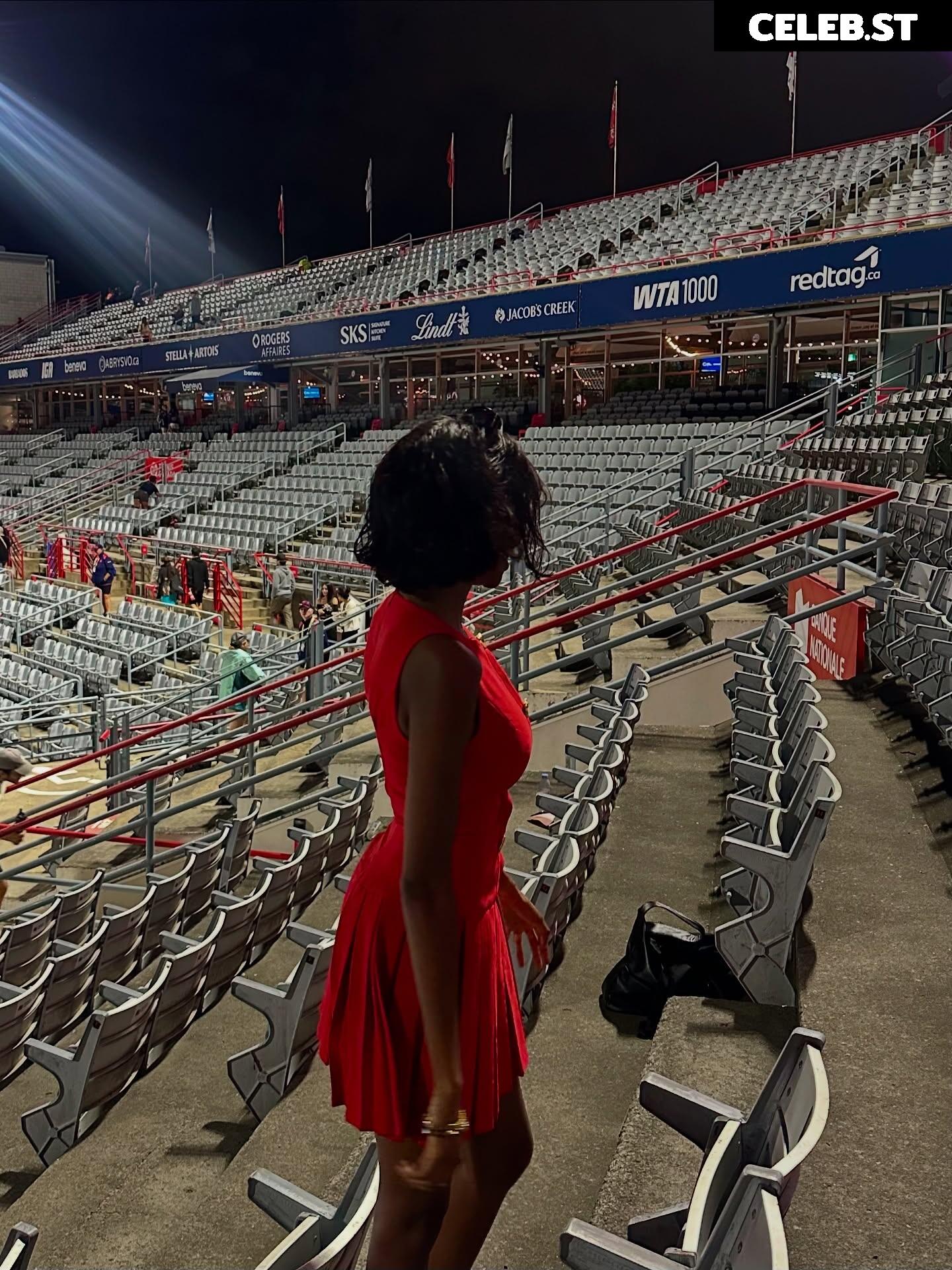 Webeecca / Blackgapprincess Image 10658399