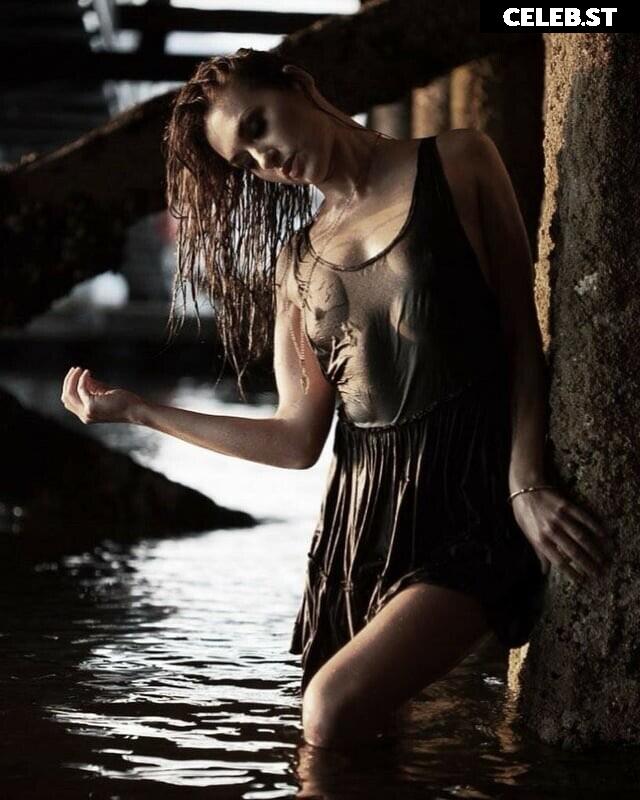 Tasya Teles Image 10655879