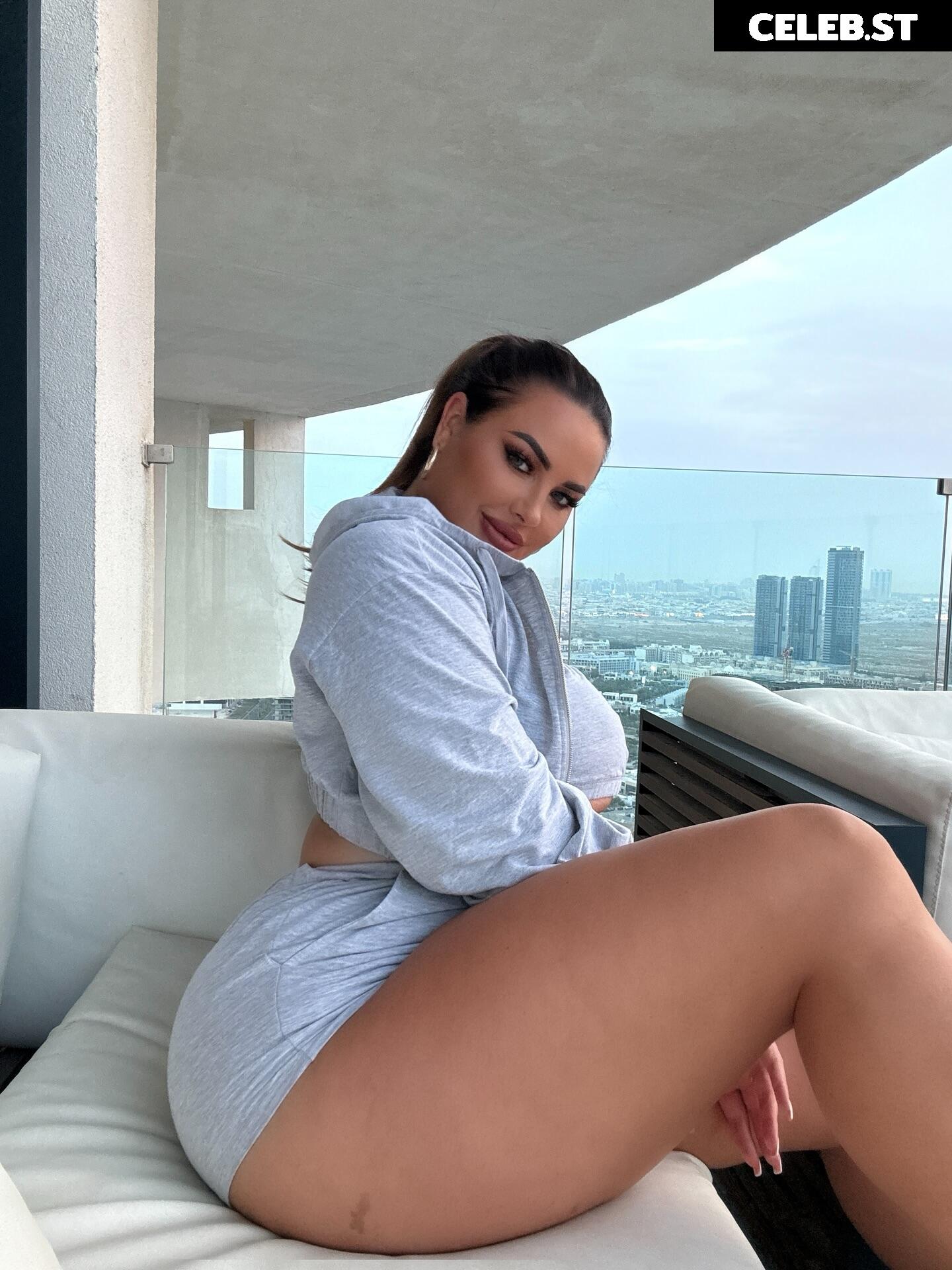 DJ Hannah B Image 10656465