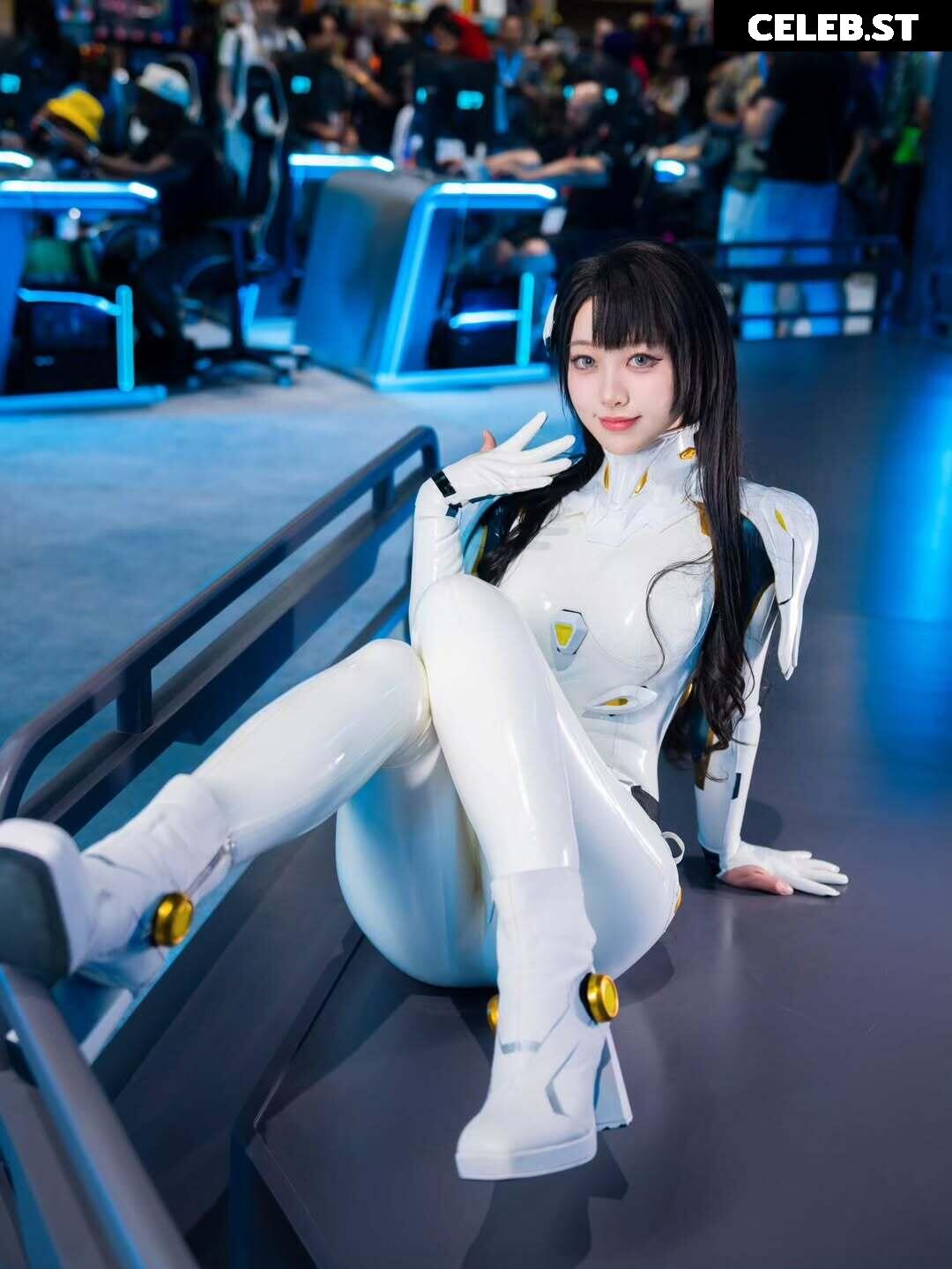 dear.chuu Image 10653261
