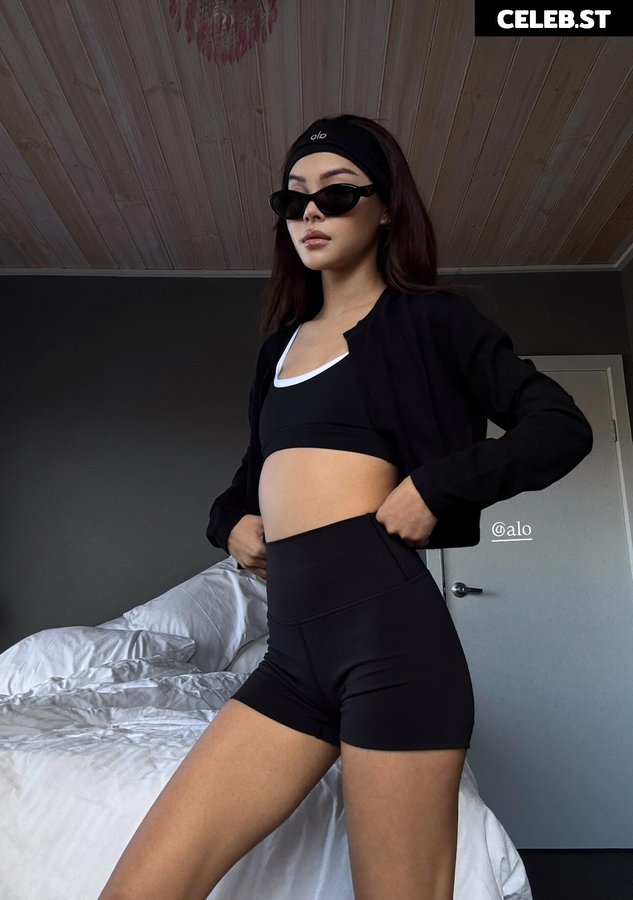 LilyMayMac Image 10659490