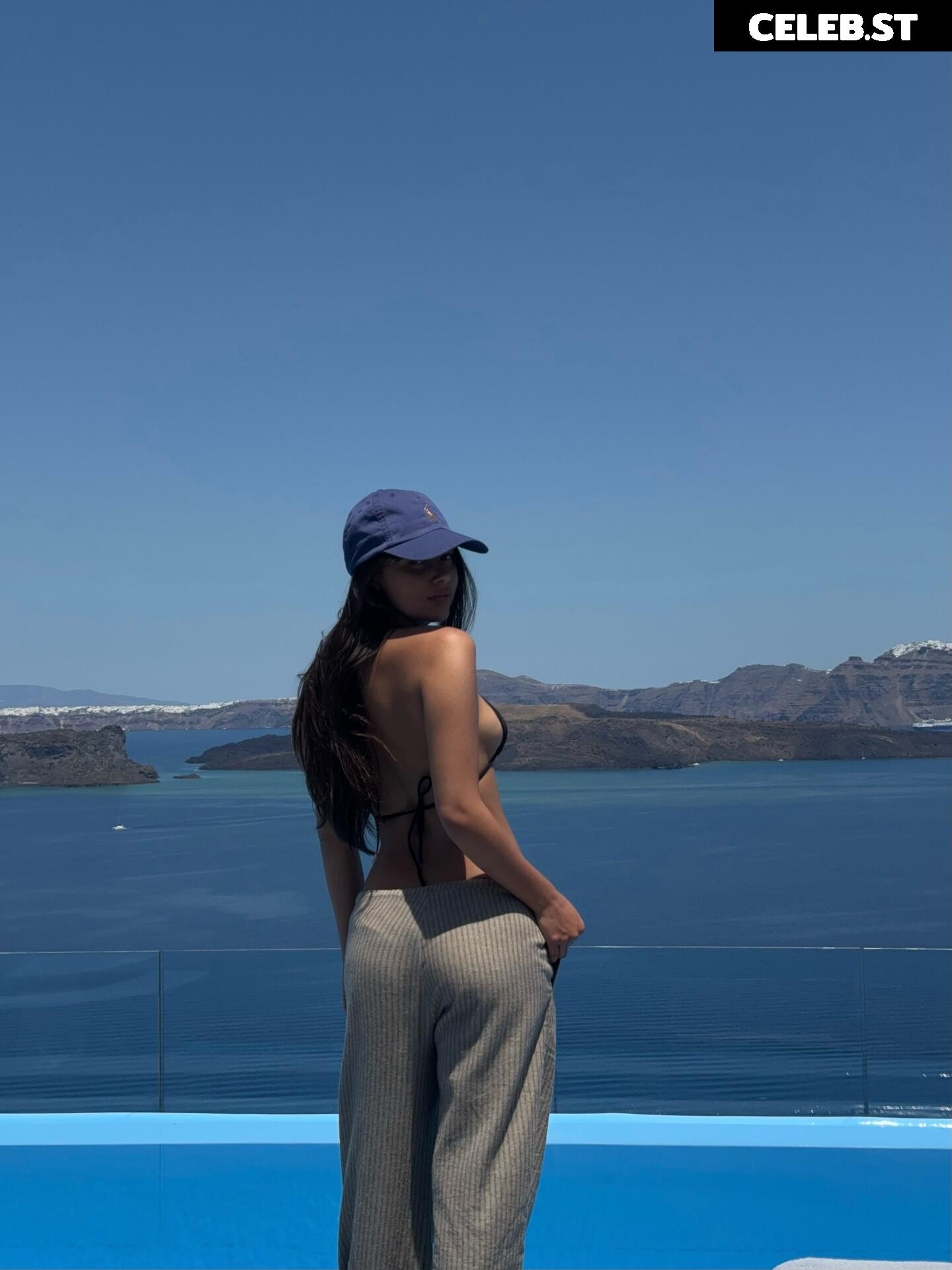 Fiona Barron Image 10659045