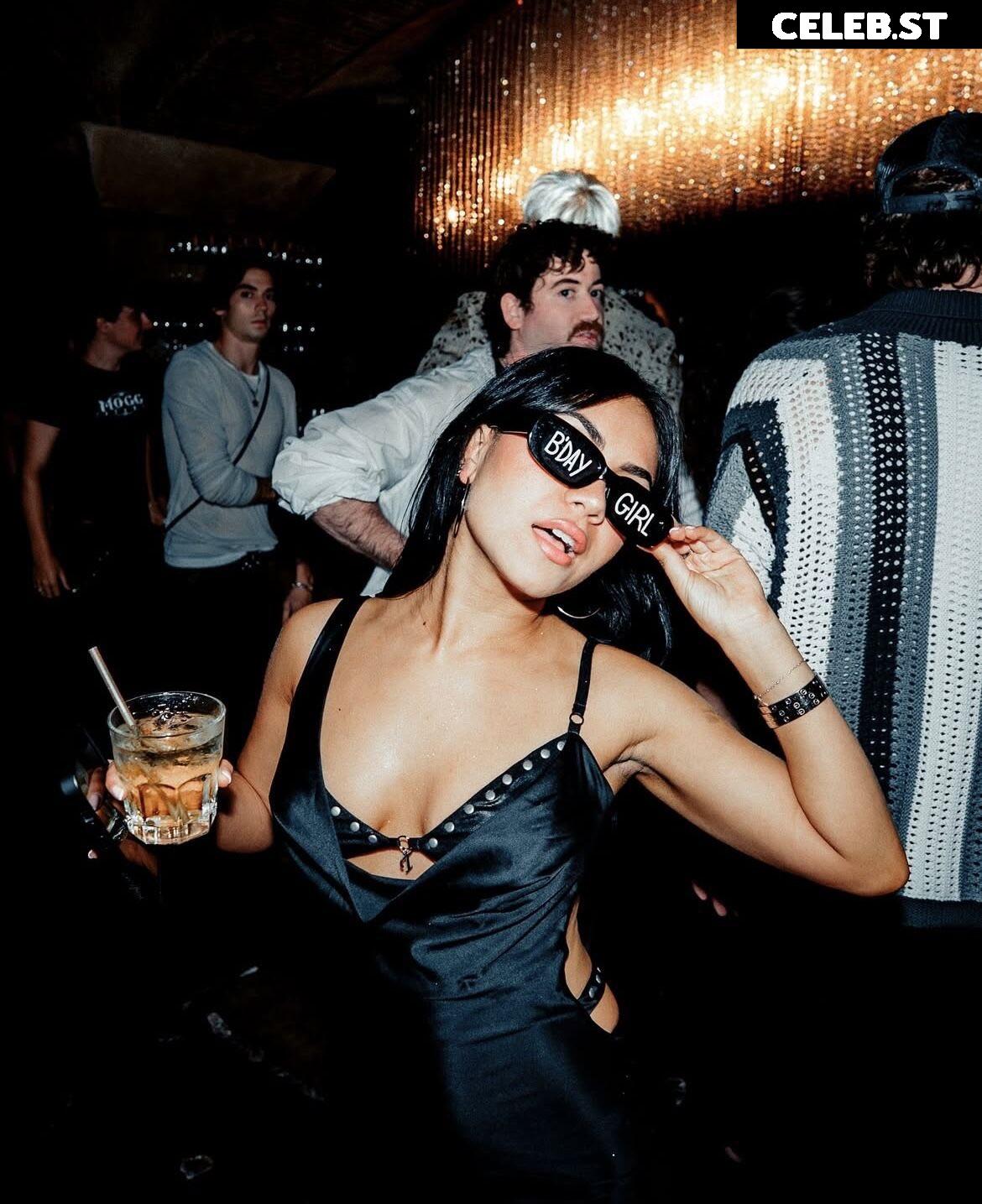 Tara yummy Image 10659398