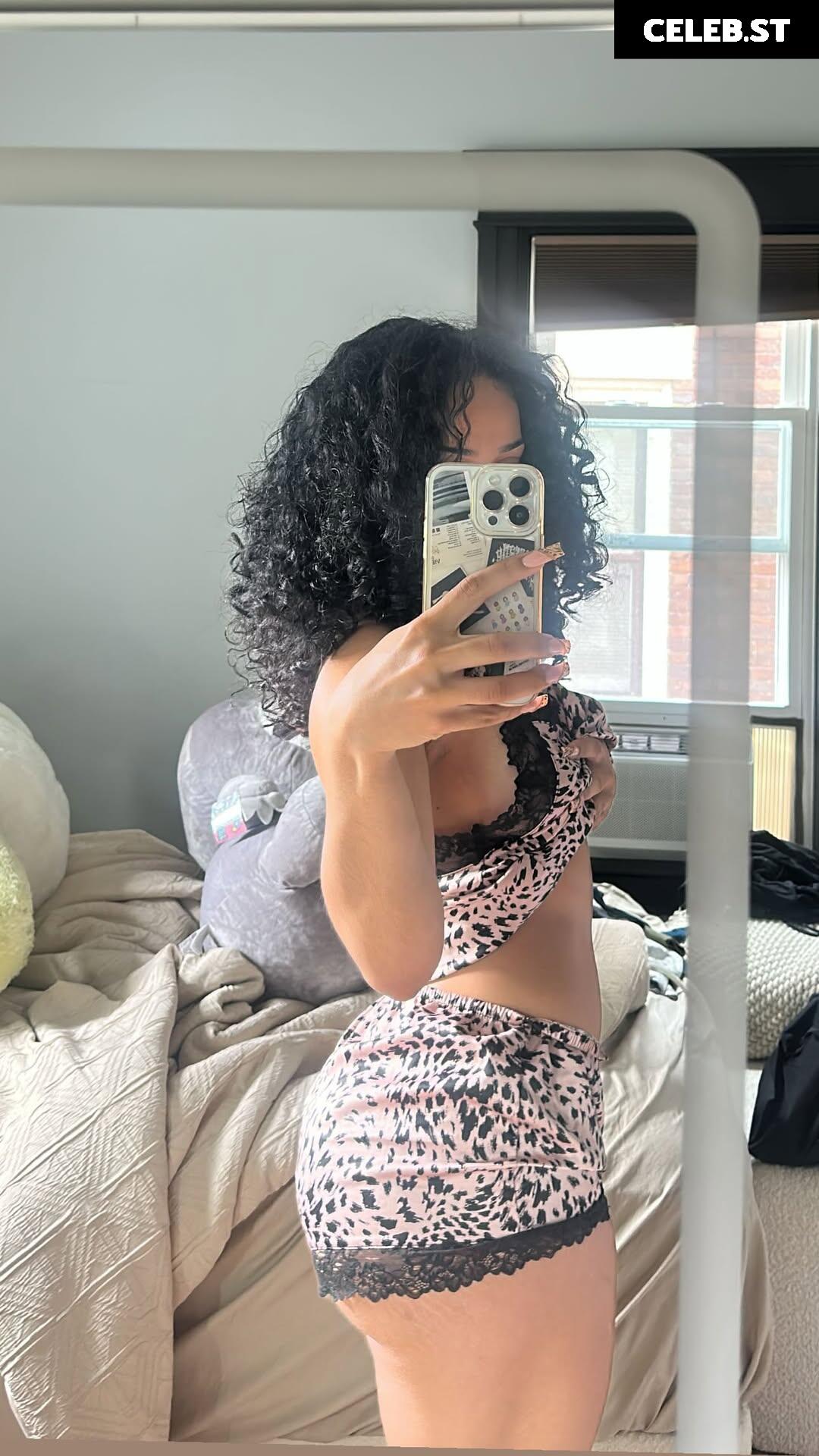 delaney.qtt / delaney / laney Image 10665640