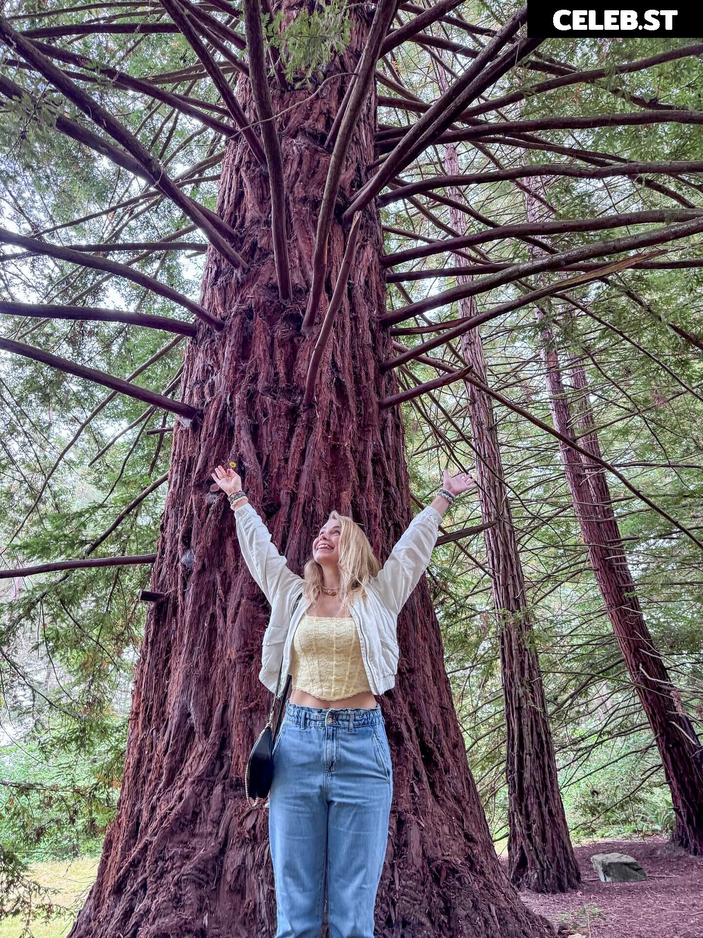 HaileeandKendra - Hailee Kendra Image 10664762