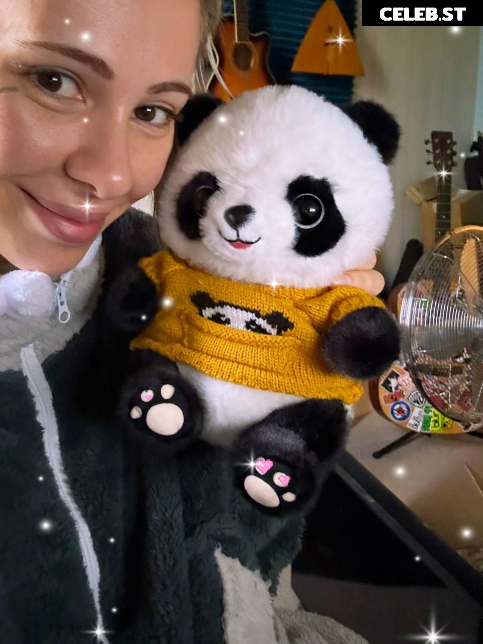 Ai Mori Image 10667046