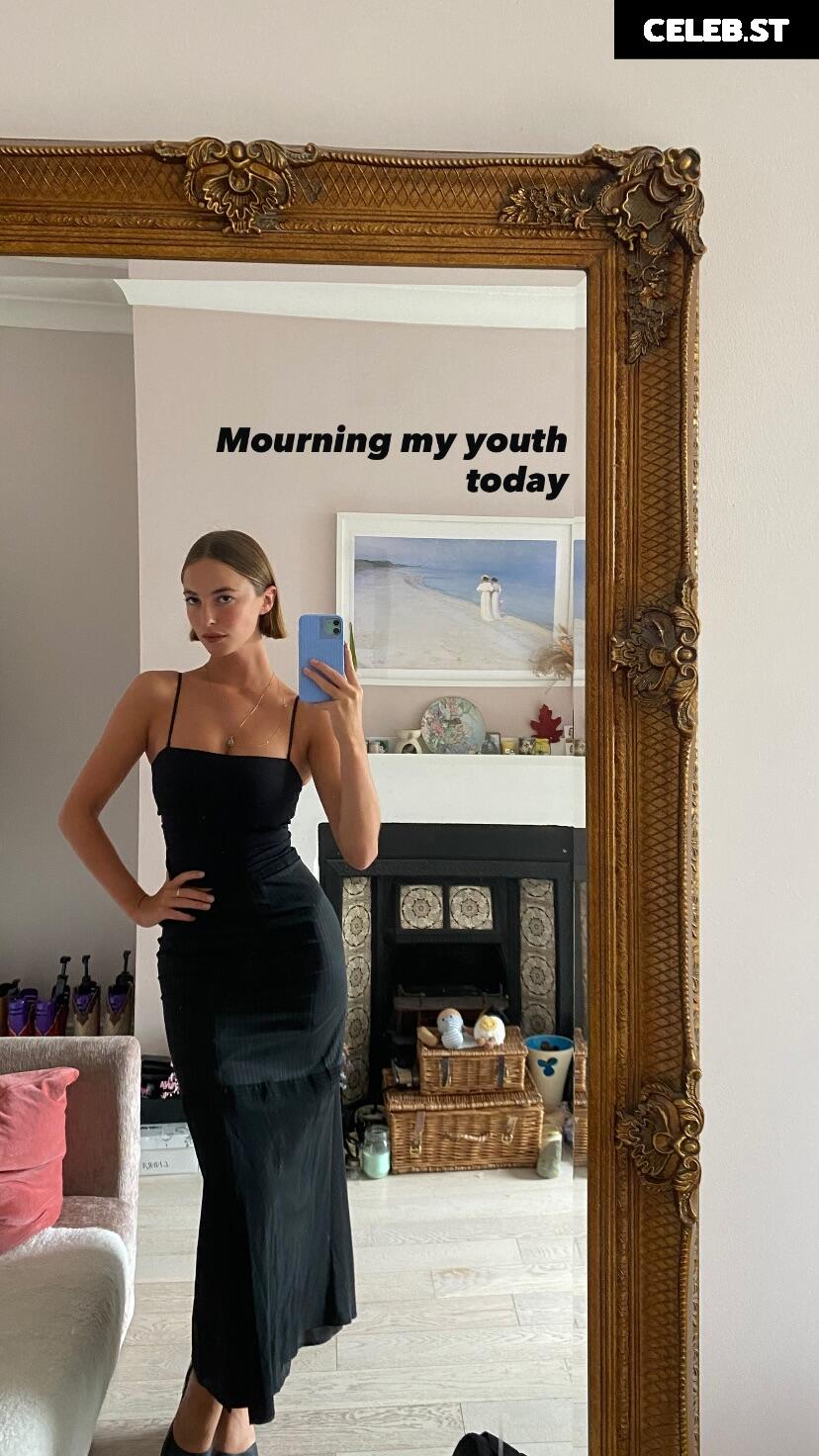 Amelie Manzoli (@Am.e.lie) Image 10661525