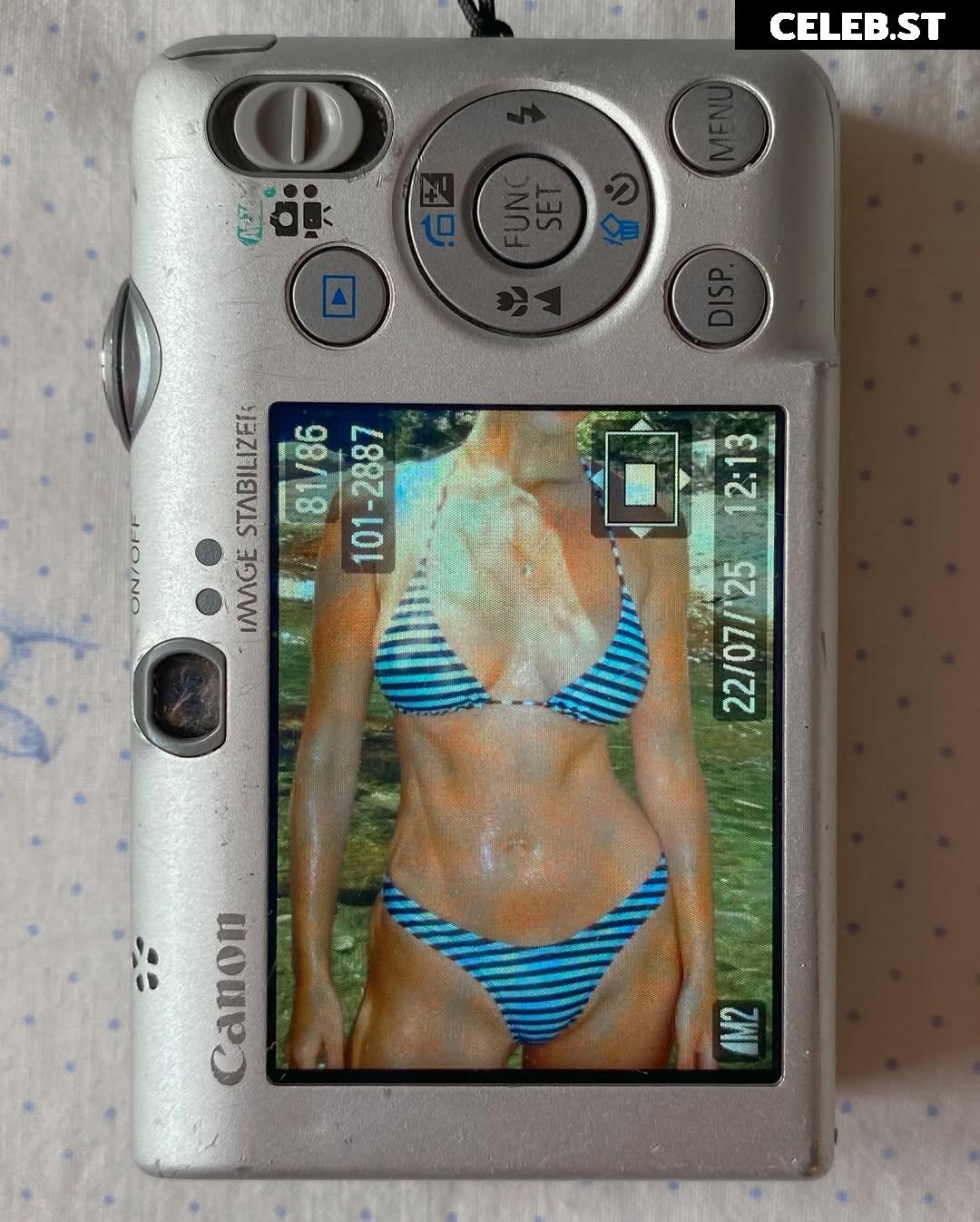 Amelie Manzoli (@Am.e.lie) Image 10661502