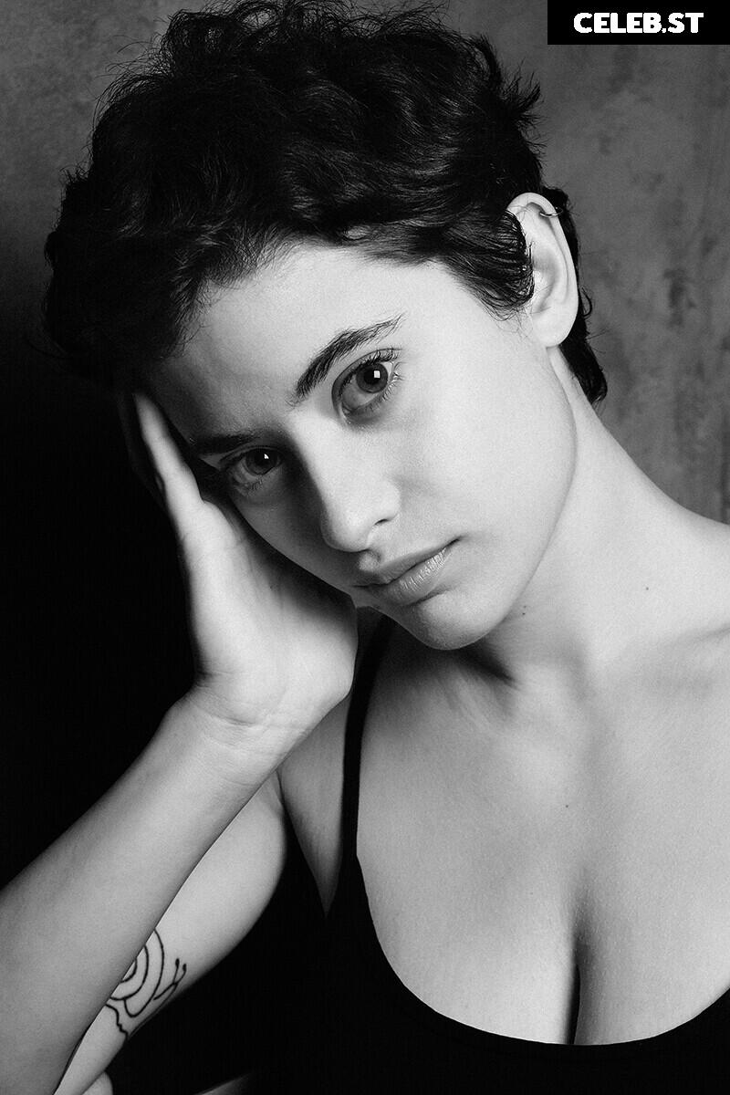 Anna Pittureri / annina_pittureri Image 10661458