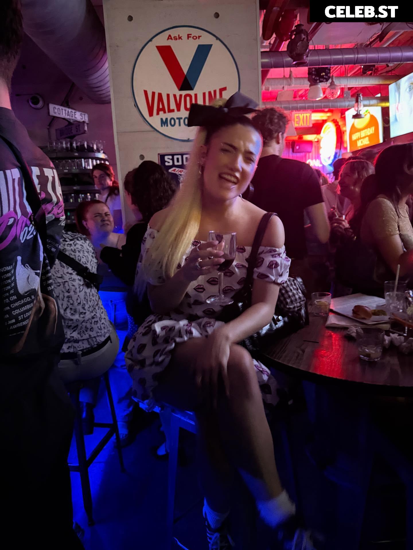 Charli D&#039;Amelio / Charli Damelio Image 10661691