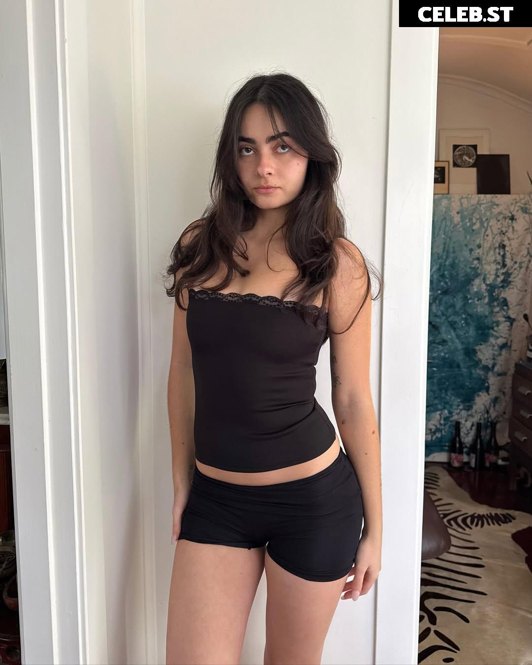 Inas Elashiry / inaselashiry Image 10660485